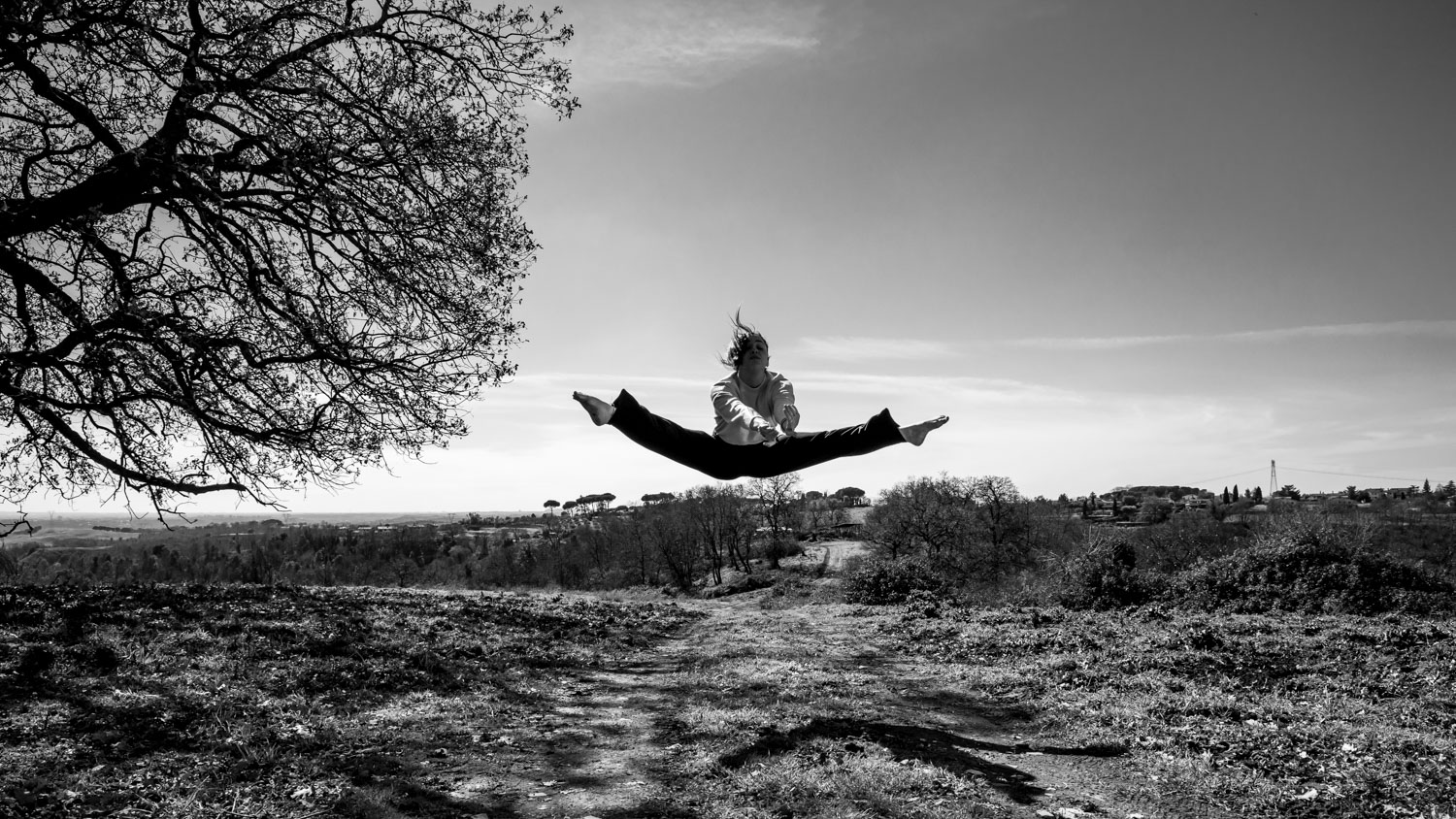 Performance di Martina Giallonardo per Fea Danser